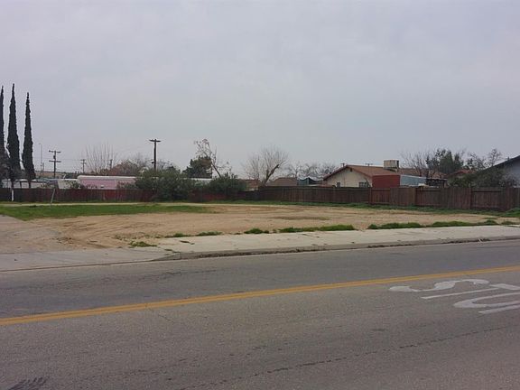 2nd image of 3128 Redlands Dr