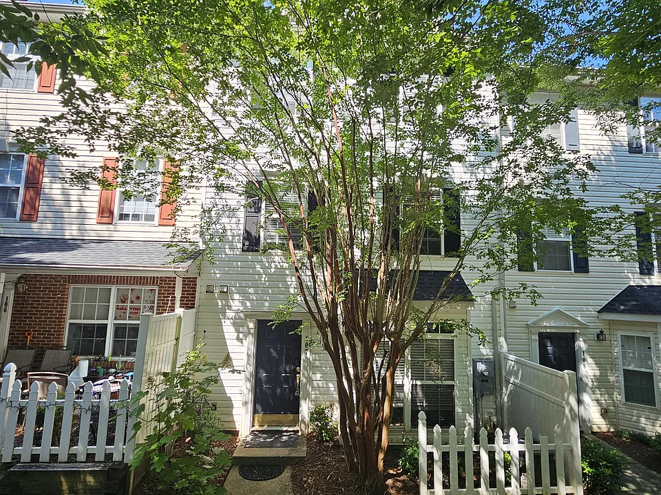 2611 Ivory Run Way #107
