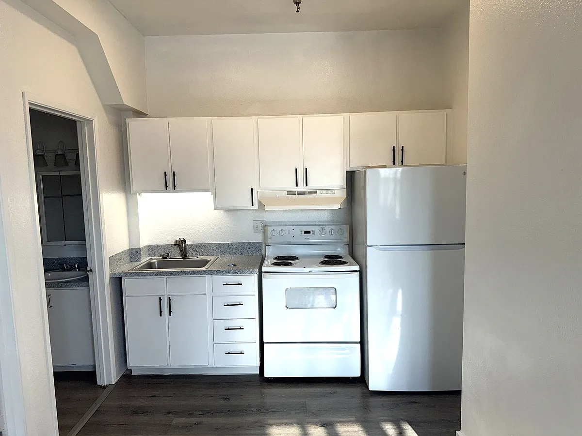 Floor plan 1 Bed 1 Bath Large