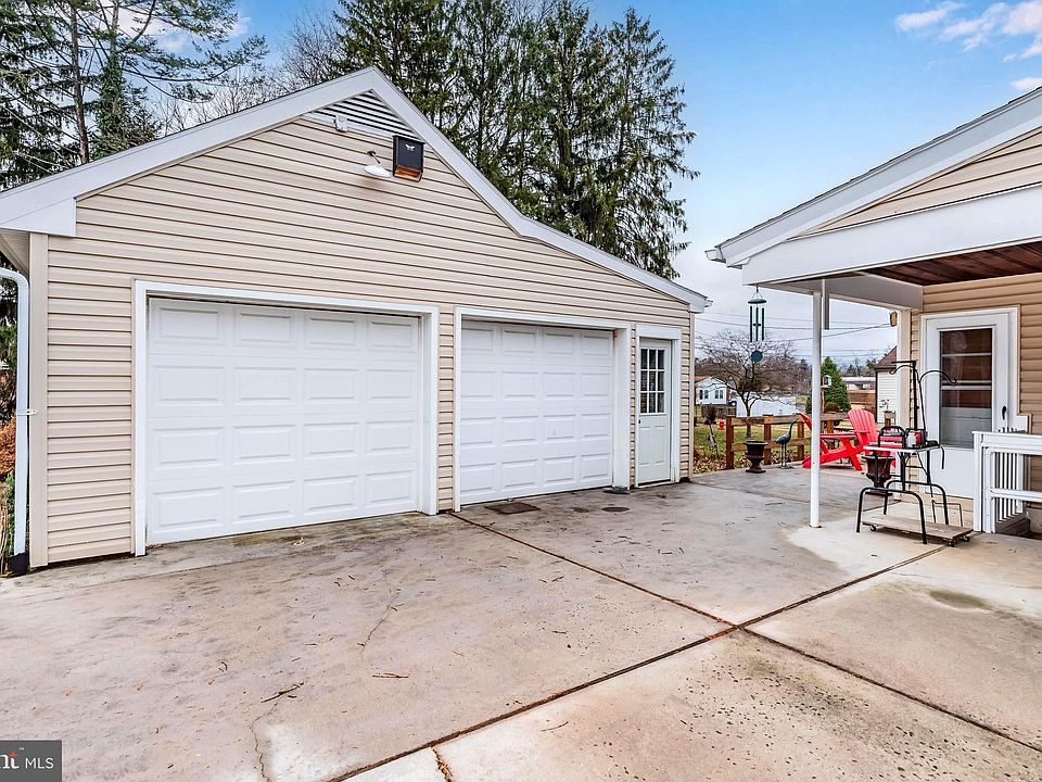 126 Belvedere St, Carlisle, PA 17013 Zillow