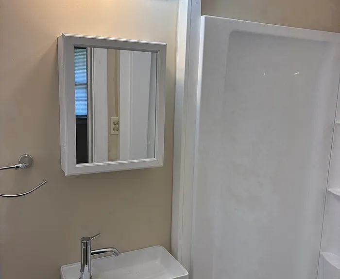102 Weaver Dr — Photo 6