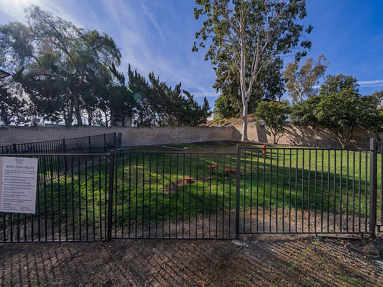 Hidden Hills — Photo 10