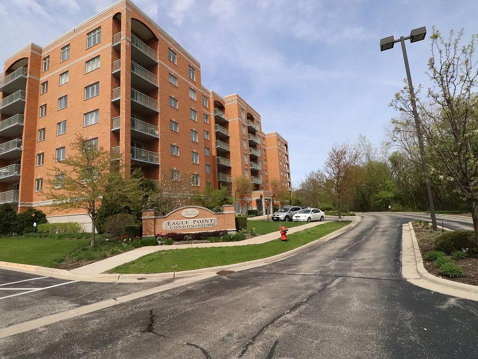 1st image of 6801 N Milwaukee Ave APT 110