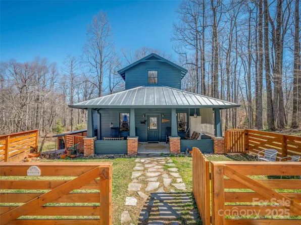 191 Formerly #192, Saluda, NC 28773