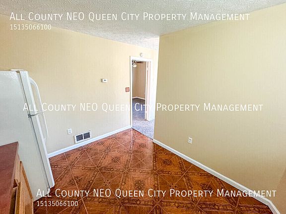 5th image of 21 Valleyview Dr Unit A