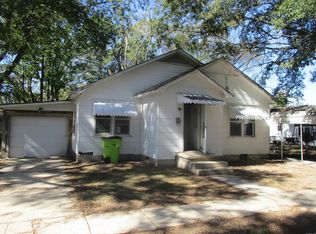 1706 S College St, Stuttgart, AR 72160