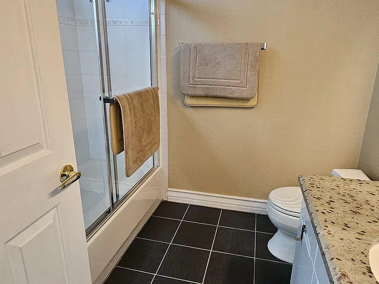 2101 Grand Island Ct — Photo 31