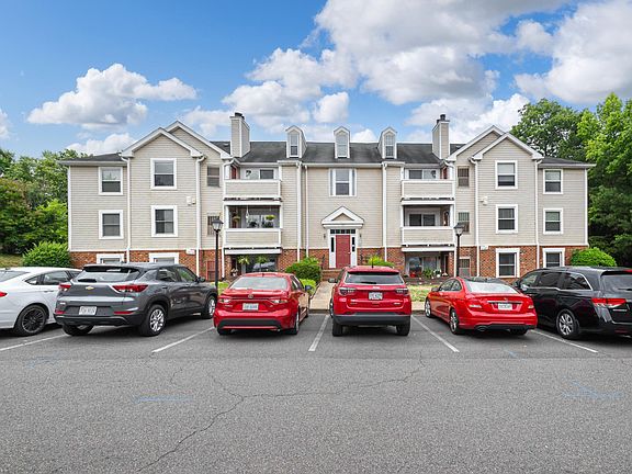 Plenty of parking in front of the building.