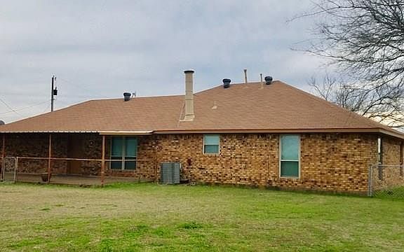 2nd image of 3847 S Highway 287