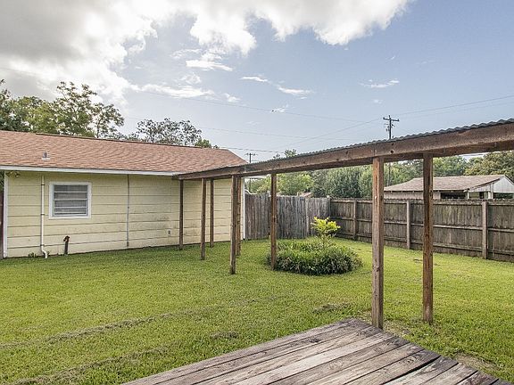 2nd image of 4102 Oak Ave