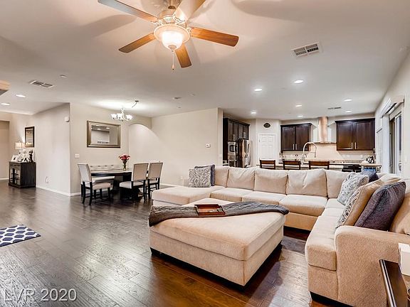 5th image of 1641 Meadow Bluffs Ave