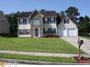 1303 Pebble Ridge Ln, Hampton, GA 30228