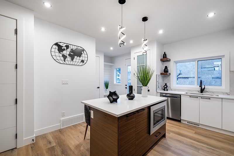 Edmonton Apartment for rent - 3 Bedrooms — photo 11
