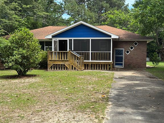 2nd image of 2245 Garrison St