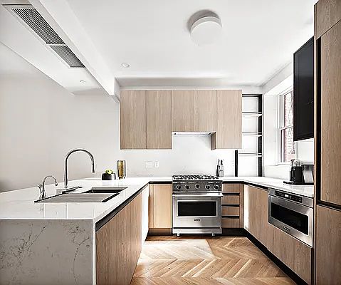 4th image of 590 6th St APT 1L
