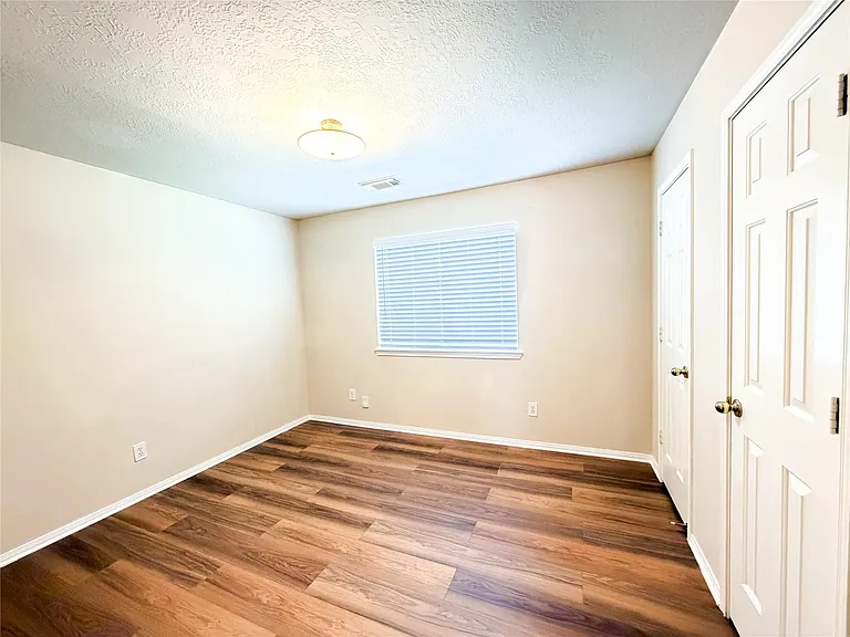 2131 Scenic Hollow Ct — Photo 15