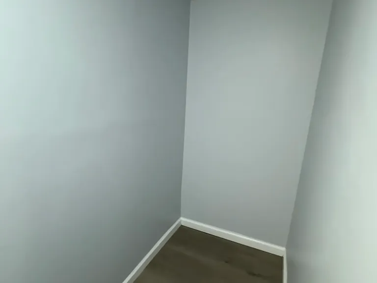 477 Clifton Ave #BASEMENT — Photo 11