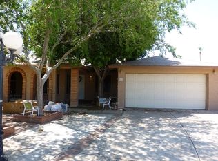 823 W Knowles Cir, Mesa, AZ 85210