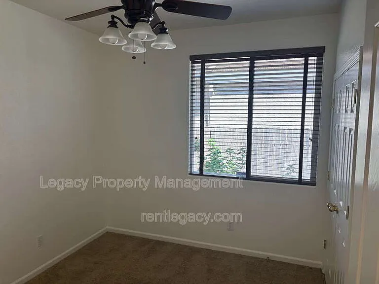 1843 Dawnelle Way — Photo 10
