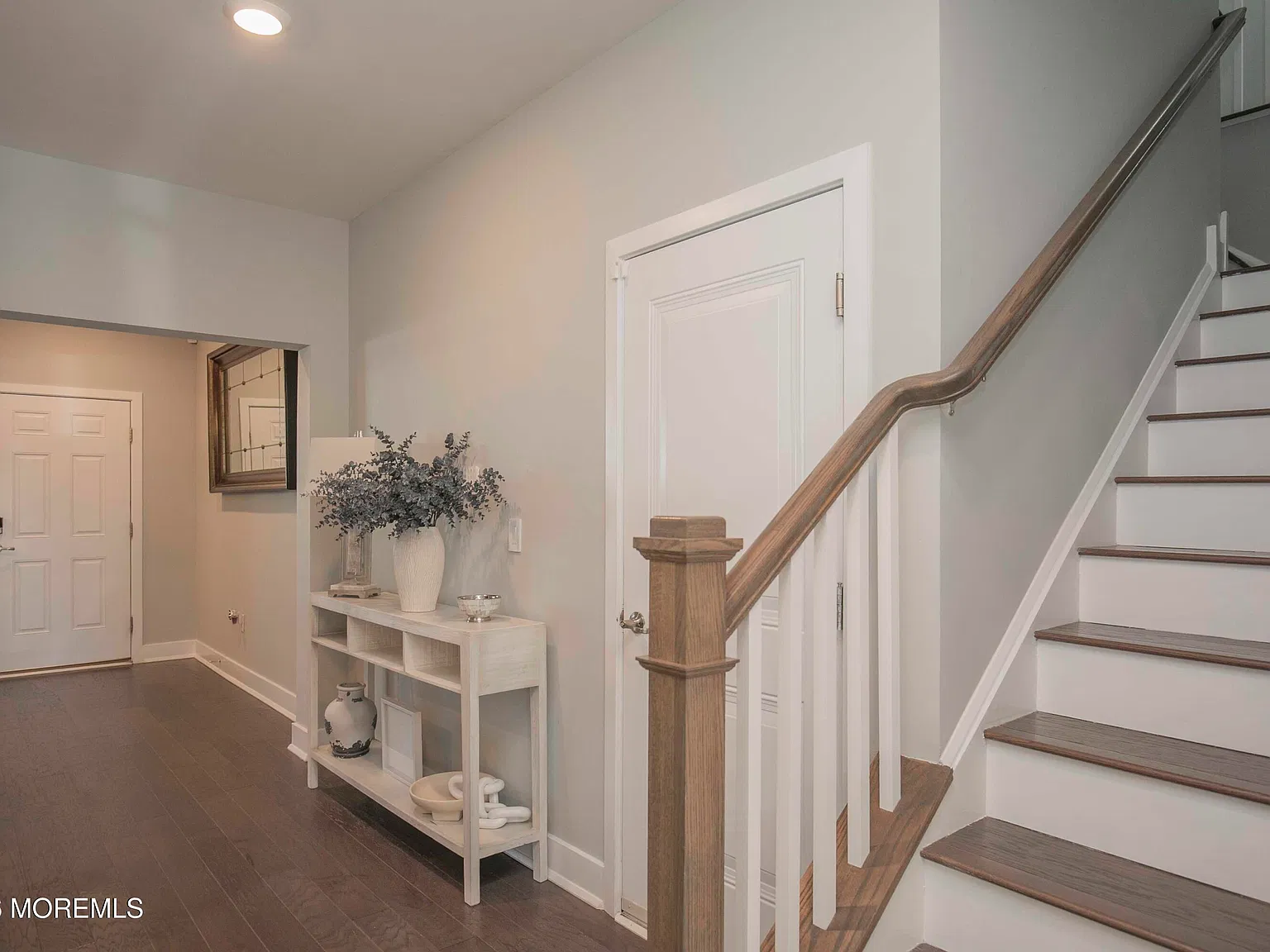 4 bed, 5.5 bath, 2987 sqft, $6,850 — Photo 4