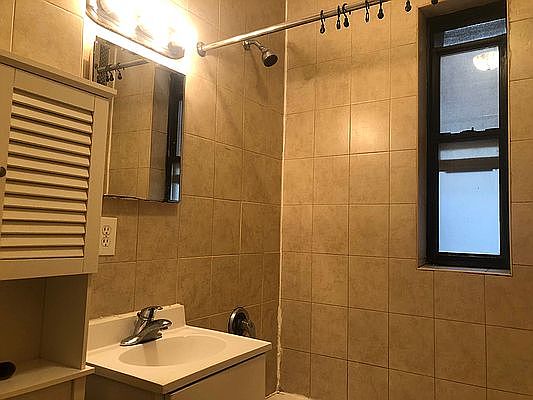5th image of 602 Saint Nicholas Ave #21A
