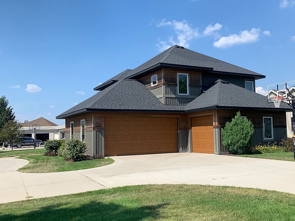 1st image of 5618 18th Ave