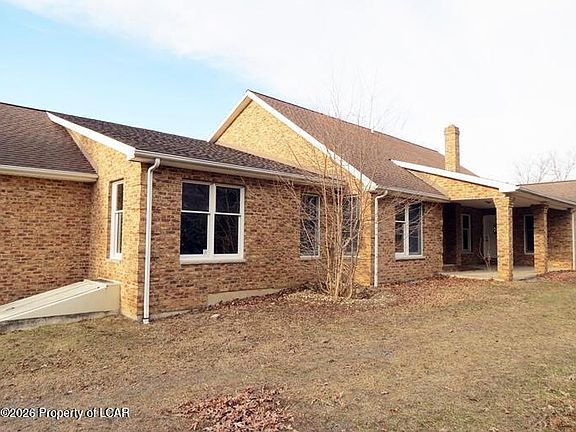 2nd image of 113 Kansas Ln