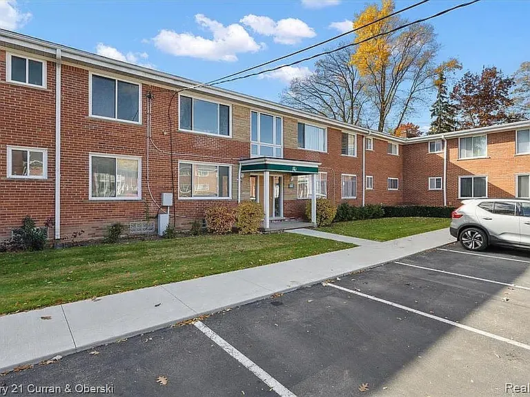 335 N Eton St #31H — Photo 11