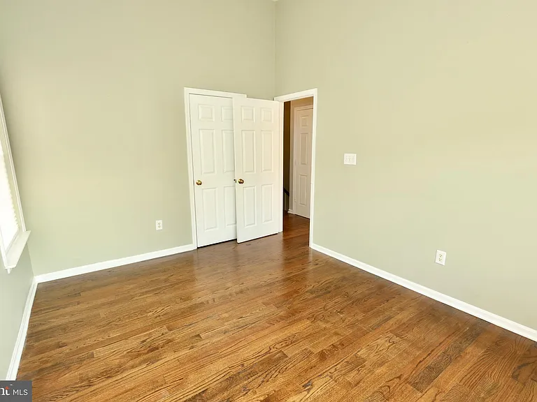6633 Creek Point Way — Photo 54