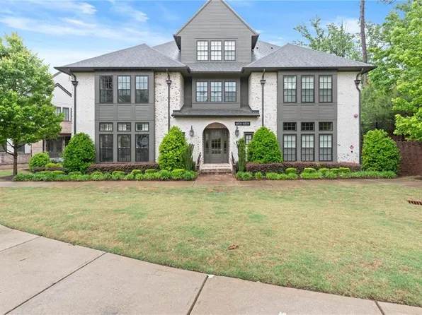 6832 Prelude Dr, Sandy Springs, GA 30328
