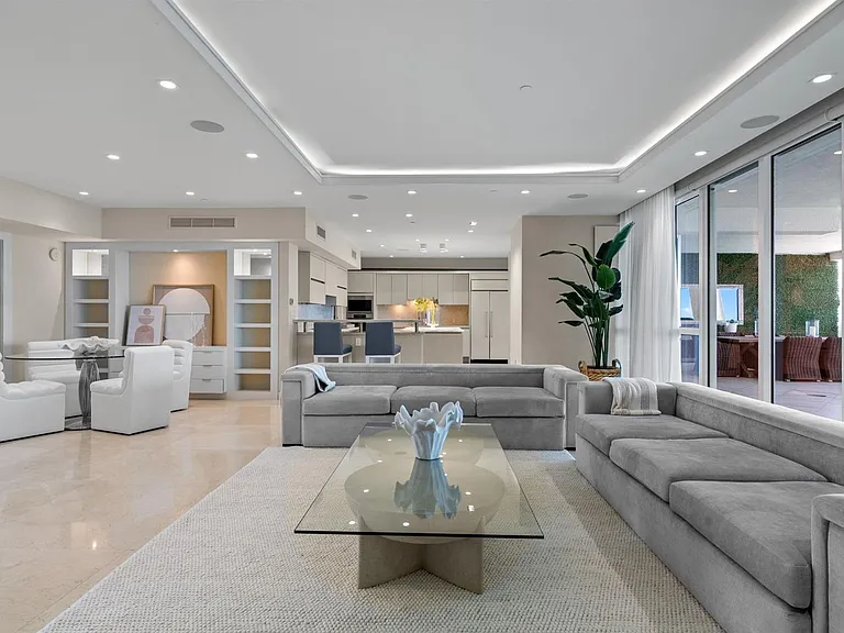 101 Fort Lauderdale Beach Blvd #Penthouse 2703 — Photo 7