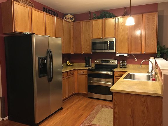 2nd image of 29579 Hawthorn Ct