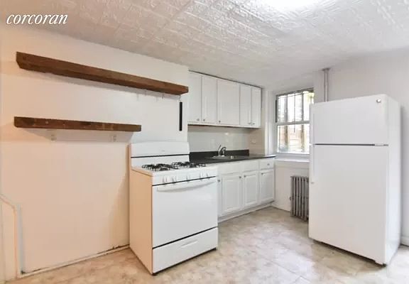 2nd image of 101 Kane St APT 1