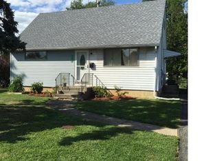 2160 Catasauqua Rd, Bethlehem, PA 18018