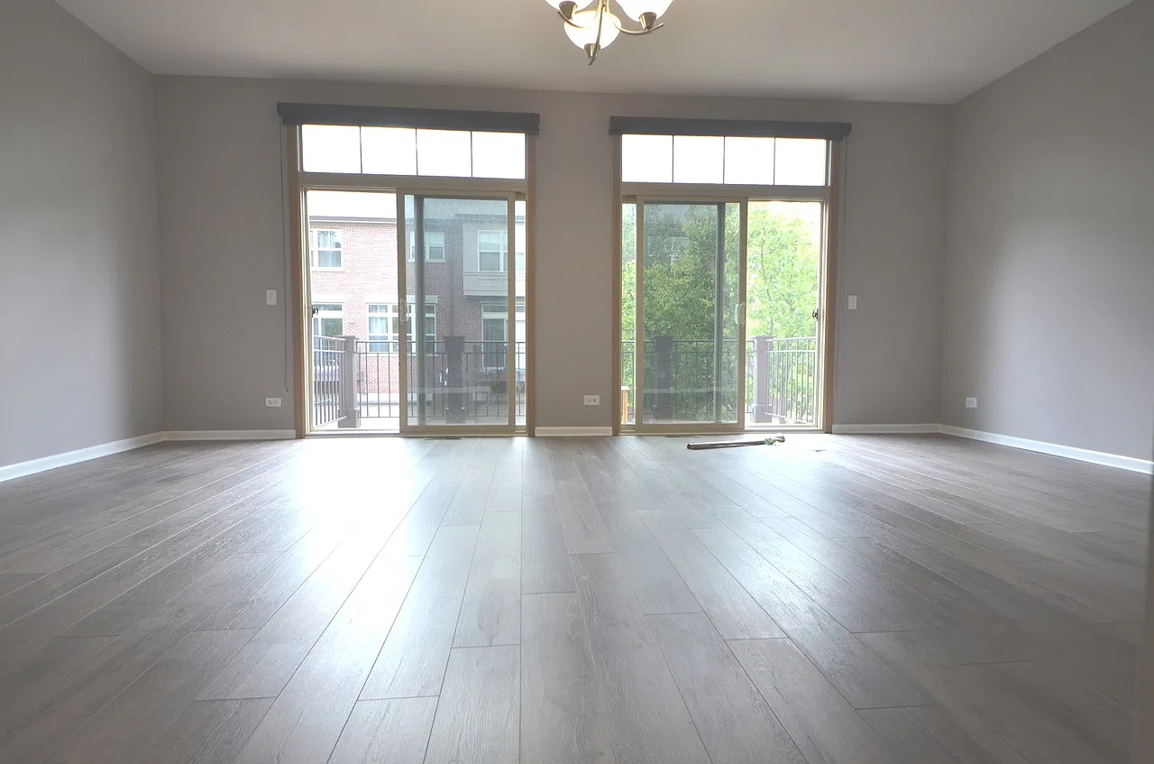 3 bed, 2.5 bath, 2087 sqft, $3,350 — Photo 4