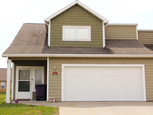 609 Walters Dr, Manhattan, KS 66502