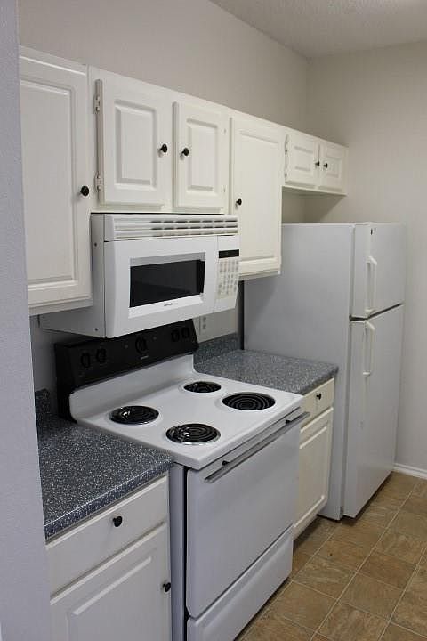 1st image of 12166 Metric Blvd APT 3005