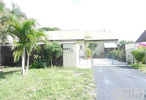 1st image of 5591 Biscayne Dr
