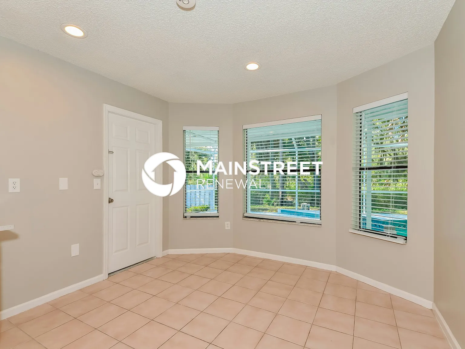 5751 Forester Lake Dr — Photo 4