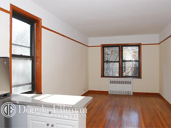 3rd image of 512 E 83rd St APT 3C