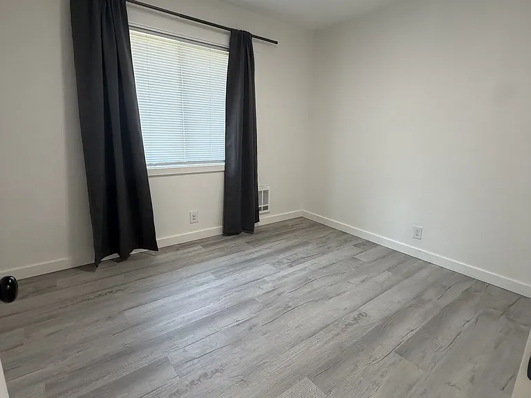 316 Willow St — Photo 11