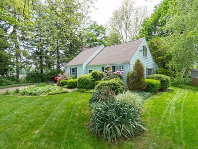 216 Belleview Avenue, Southington, CT, 06489
