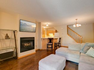 4120 Beaver Dam Rd, Saint Paul, MN 55122