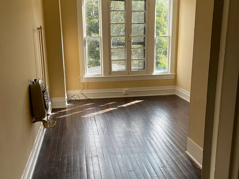 514 Wapping St #D — Photo 4