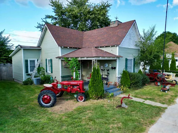 2412 S B St, Elwood, IN 46036