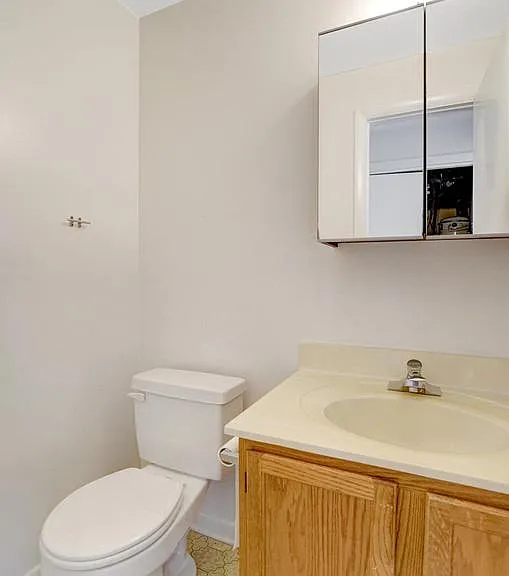 203 W Glendale Ave — Photo 37