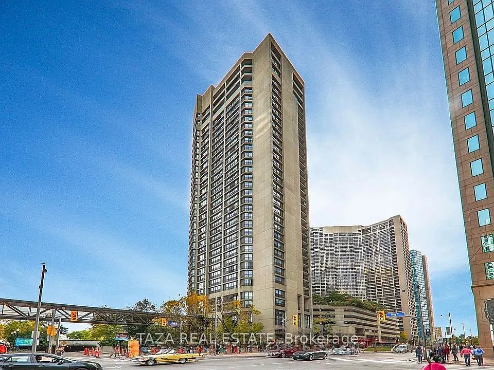 170 Fort York Blvd #810