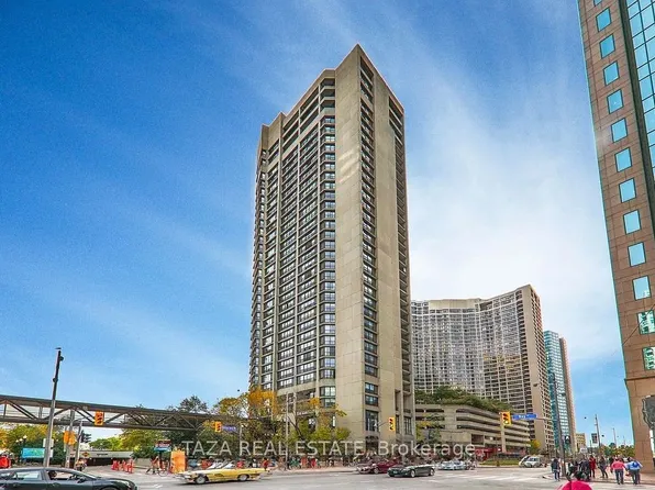 170 Fort York Blvd, Toronto, ON