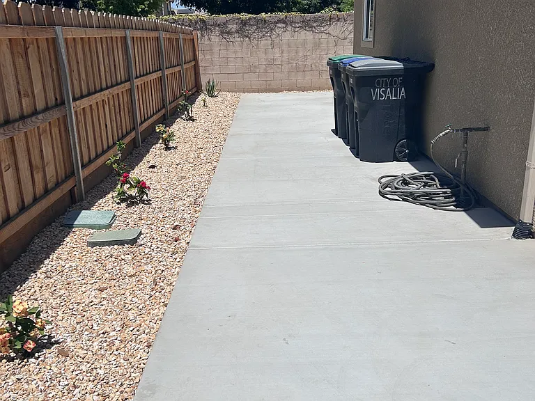 W Cecil Ave — Photo 15