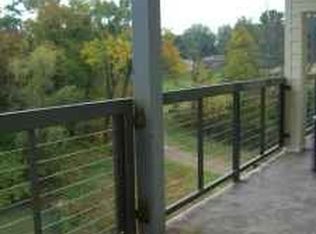 101 Woodside Dr APT C5, Iowa City, IA 52246